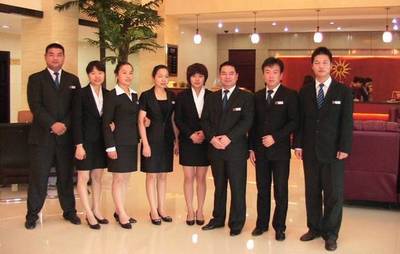 餐飲酒店服務(wù)禮儀180項(xiàng) 專(zhuān)業(yè)服務(wù)的精髓