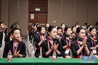 東航空姐亮相四葉草，專業(yè)禮儀服務助力第二屆進博會