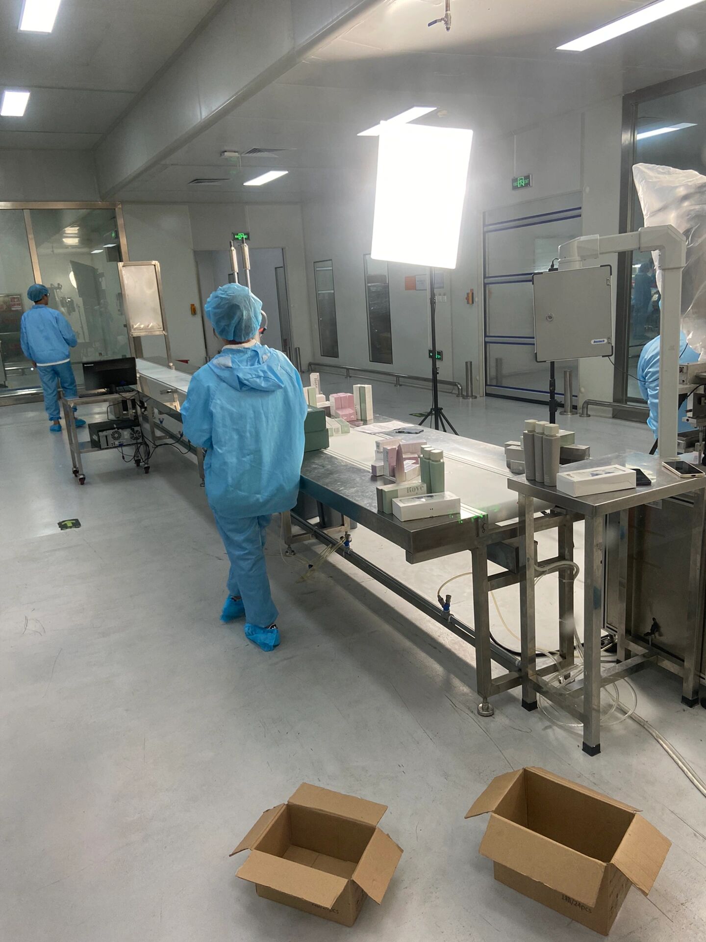 透明工廠 引領化妝品生產新紀元